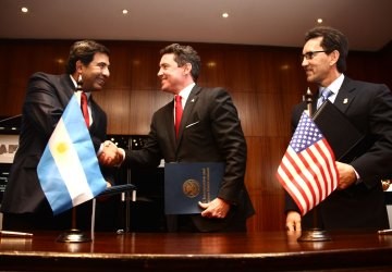 Argentina y Estados Unidos firman un acuerdo